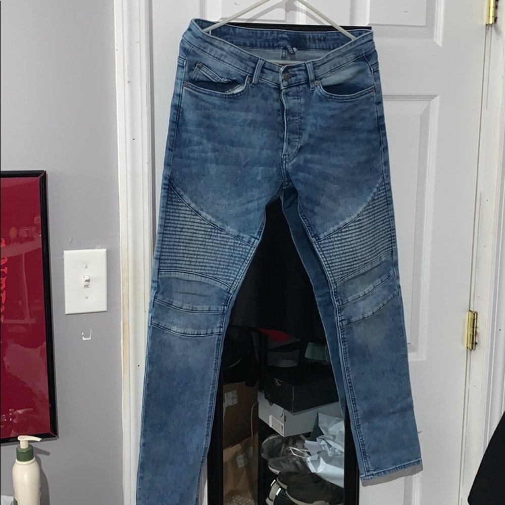H&M men’s skinny denim
